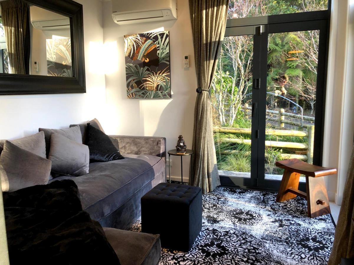 Tiny Home Luxury Farm Escape New Plymouth Egmont Village エクステリア 写真